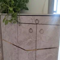 جاکفشی جادار|جاکفشی، کمد، دراور|پرند, فاز ۱|دیوار