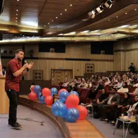 مشاوره تحصیلی دکتر احمدی دانشجوی پزشکی و استادیار