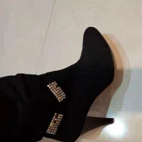 چکمه و روسری