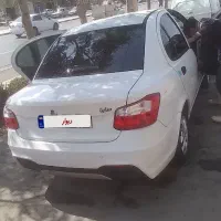 ساینا ۱۴۰۲ گارانتی فعال درحد خشک|خودرو سواری و وانت|اصفهان, خانه اصفهان|دیوار