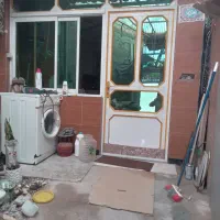 فروش در پنجره پاچلاغی