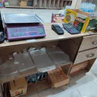 ویترین و دکور موبایل و سوپرمارکت 8 ت|فروشگاه و مغازه|قم, نیروگاه|دیوار