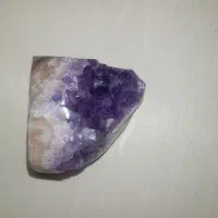 سنگ آمیتیست
