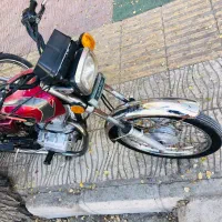 موتور۱۲۵فروشی زیرپای عالی|موتورسیکلت|بافت, |دیوار