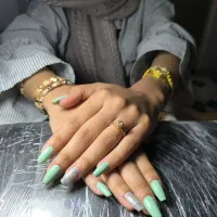 آموزش کاشت ناخن فقط 3میلیون