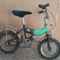 دوچرخه و ماشین شارژی