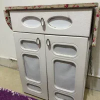 میز اتو کمدی