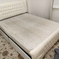 تخت دو نفره با تشک کارکرده