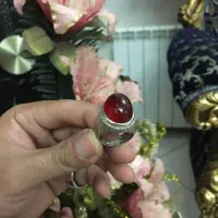 انگشتر عقیق یمنی سرخ