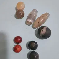 جفت مهره های برد با مهره مرجان|کلکسیون اشیاء عتیقه|یاسوج, |دیوار