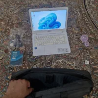 لپ تاپ لاکچری دانشجویی ASUS با لوازم جانبی