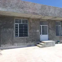 ملک-فروشی