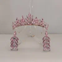 تاج وگوشواره