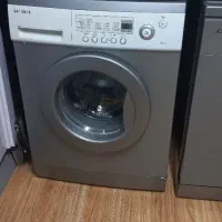 ماشین لباسشویی سامسونگ کاملا سالم و تمیز