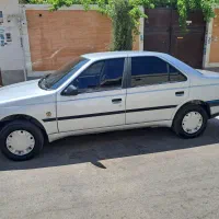 پژو 405 GLX مدل 92 نقرهای