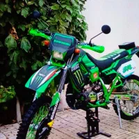 کاوازاکی کا دی ایکس|موتورسیکلت|پل سفید, |دیوار