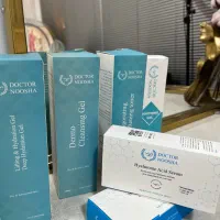 پاکسازی فشیال پوست دکتر نوشا