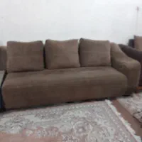 مبلمان و آیینه و شمعدان