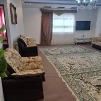 همخونه میشم.شاغل و دانشجوام