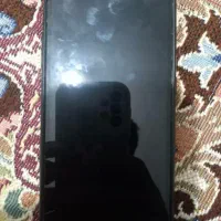 گوشی A01تمیز سالم همراه با کارتن