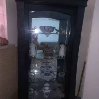 یک عدد ویترین