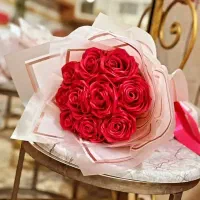 گل روبانی قرمز شاین و ساده|گل مصنوعی|شیراز, کوشک میدان|دیوار