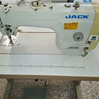 چرخ خیاطی راسته دوز جک موتور سرخود در حد نو