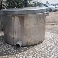 دیگ شیر دار