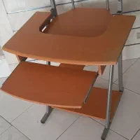 میز کامپوتر و گیم نت