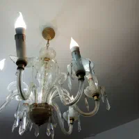 لوستر6لامپه سفید و طلایی