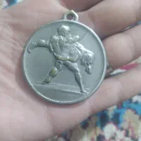 گردنبند مدال