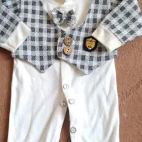 لباس سر همی پسرونه نوزادی قیمتشم ۴۰۰ هزار