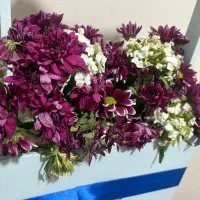 دسته گل طبیعی ، پایه گل ، گلدان ، گل ،گل طبیعی