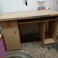 میز تحریر چوبی