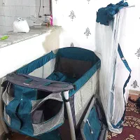 تخت کودک|تخت و صندلی بچه|نیشابور, بزرگمهر|دیوار