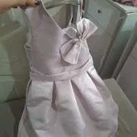 لباس بچه گانه و‌ بزرگ‌ سال