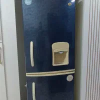 یخچال کاملا سالم و تمیز بدون برفک