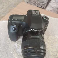 دوربین کنون 80 d با لنز 85فیکس