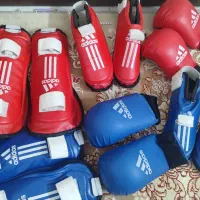 دستکش و روپایی و ساق بند مخصوص کاراته