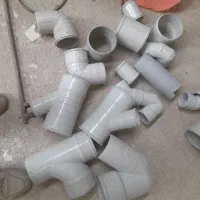 یکسری وسایل لوله کشی ودب سرویس