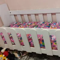 تخت وسایل بچه