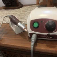 وسایل  و ابزار کاشت ناخن   بفروش میرسد