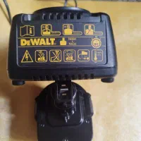 باطری وشارژر دیوالت|ابزارآلات|شیراز, لاله|دیوار