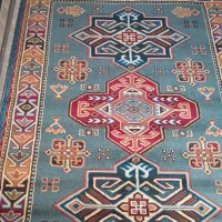 فرش ماشینی سنتی ترکمن ۹متری،رنگ آبی خاص