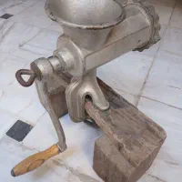 چرخ گوشت دستی|خردکن، آسیاب، غذاساز|قم, شهرک سازمان آب|دیوار