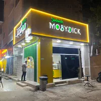 استخدام در فست‌فود موبیدیک