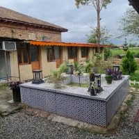 استخدام نیروی خانم در رستوران بنیامین