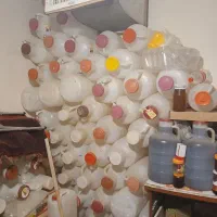 دبه خیار شوری تمیز برای عسل|ظروف نگهدارنده، پلاستیکی، یک‌بارمصرف|مشهد, رضاییه|دیوار