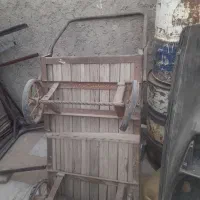 میز وصنلی ۶ نفره گاری ۴ چرخ ودرب وپنجره وداشبورد