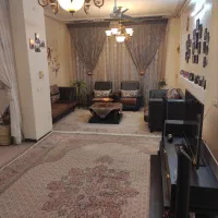 ویلایی/بازسازی/عرض10/درب از حیاط|فروش خانه و ویلا|شیراز, لاله|دیوار